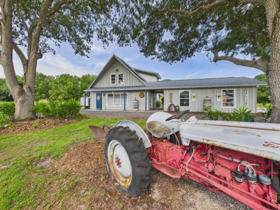 Photo of 136 SW 85th Avenue