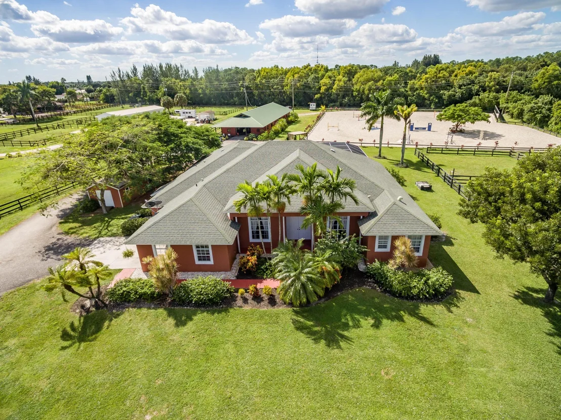 Photo of 833 Cindy Drive