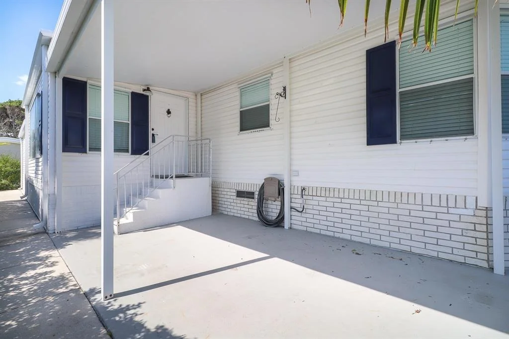 Photo of Unit 54 at 400 N Highway A1a