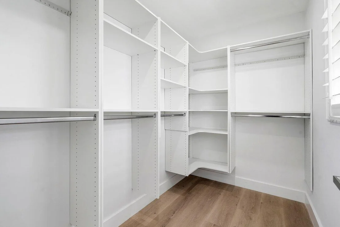 Photo of 812 Cordova Drive