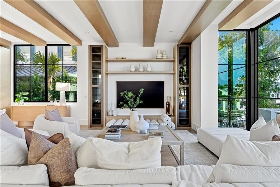 Photo of 1117 BEACH Drive