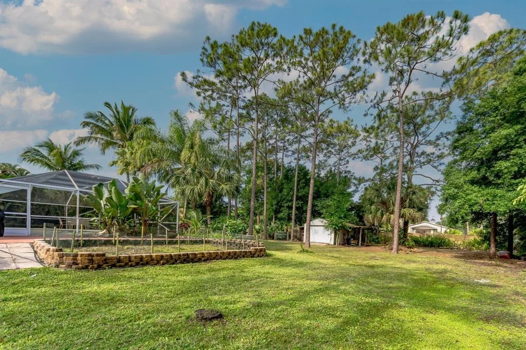Photo of 17599 Alexander Run
