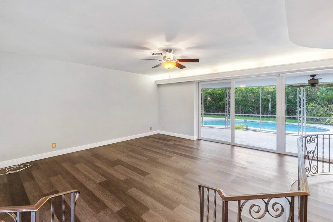 Photo of 1241 Emerald Drive