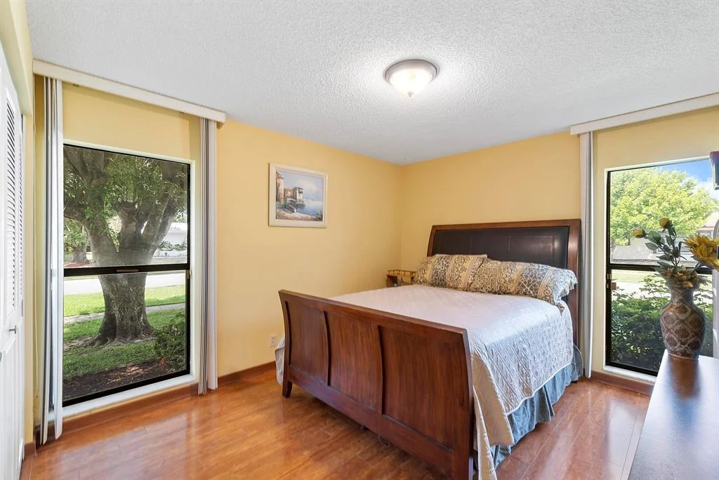 Photo of 6355 Timberlakes Way