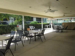 Photo of Unit D at 901 Pinecrest Circle
