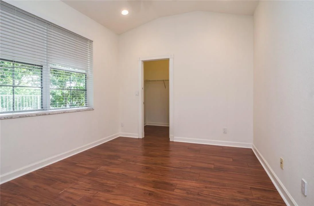 Photo of 8006 N Savannah Circle