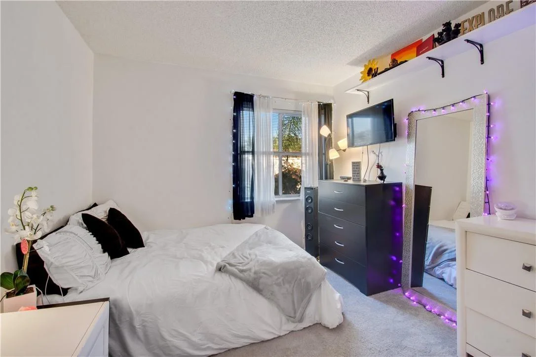 Photo of 4745 NW 5th Place