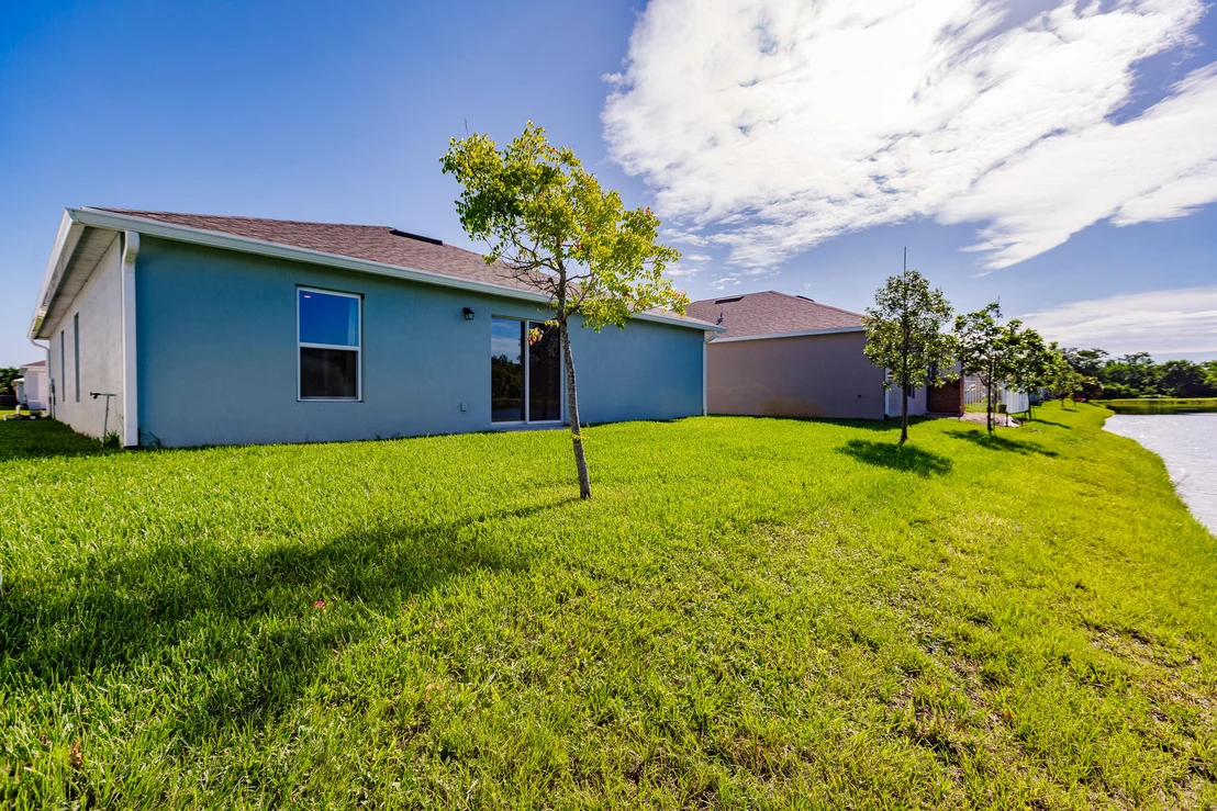 Photo of 744 SE 25th Drive