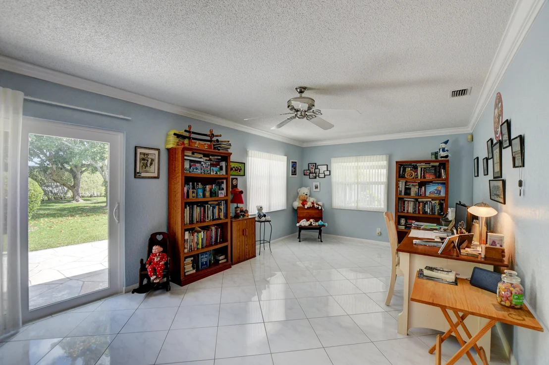 Photo of 6639 Overland Drive
