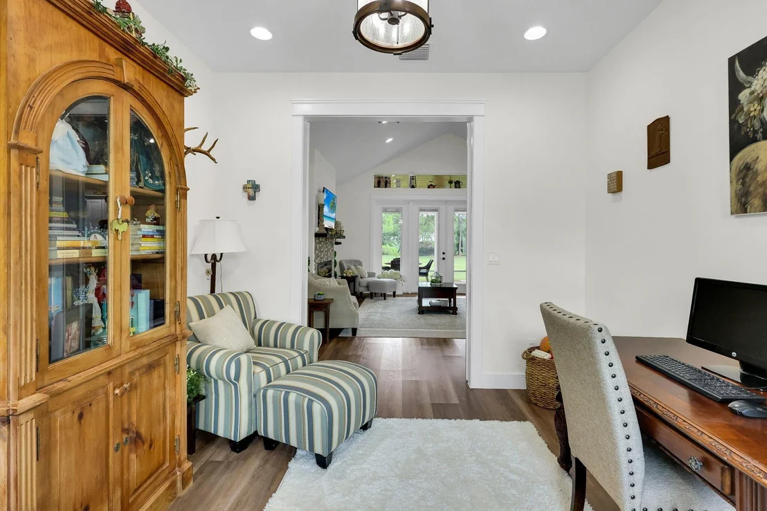 Photo of 10610 Pine Needle Drive