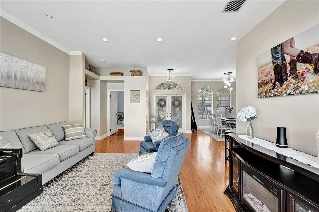 Photo of 16280 Owasco Circle