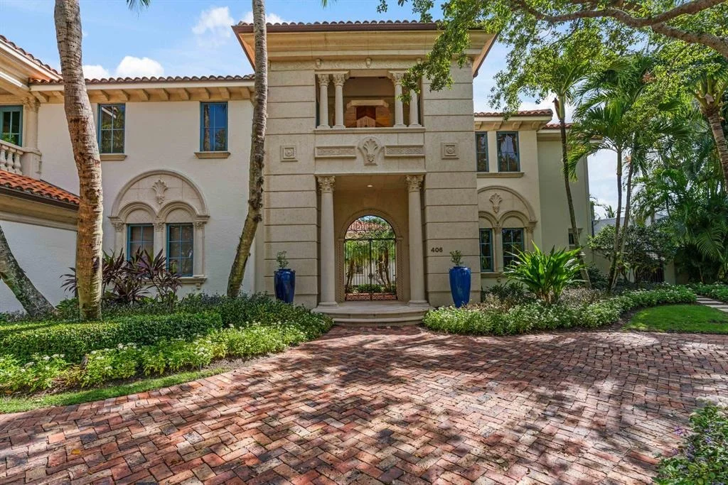 Photo of 406 Mariner Drive