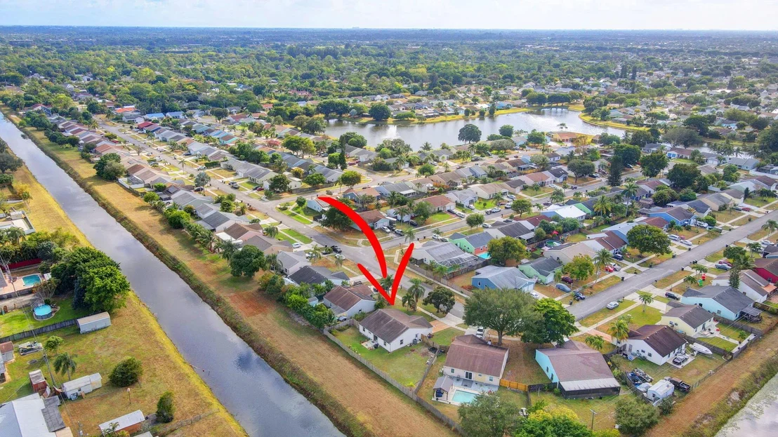 Photo of 7875 Canal Drive