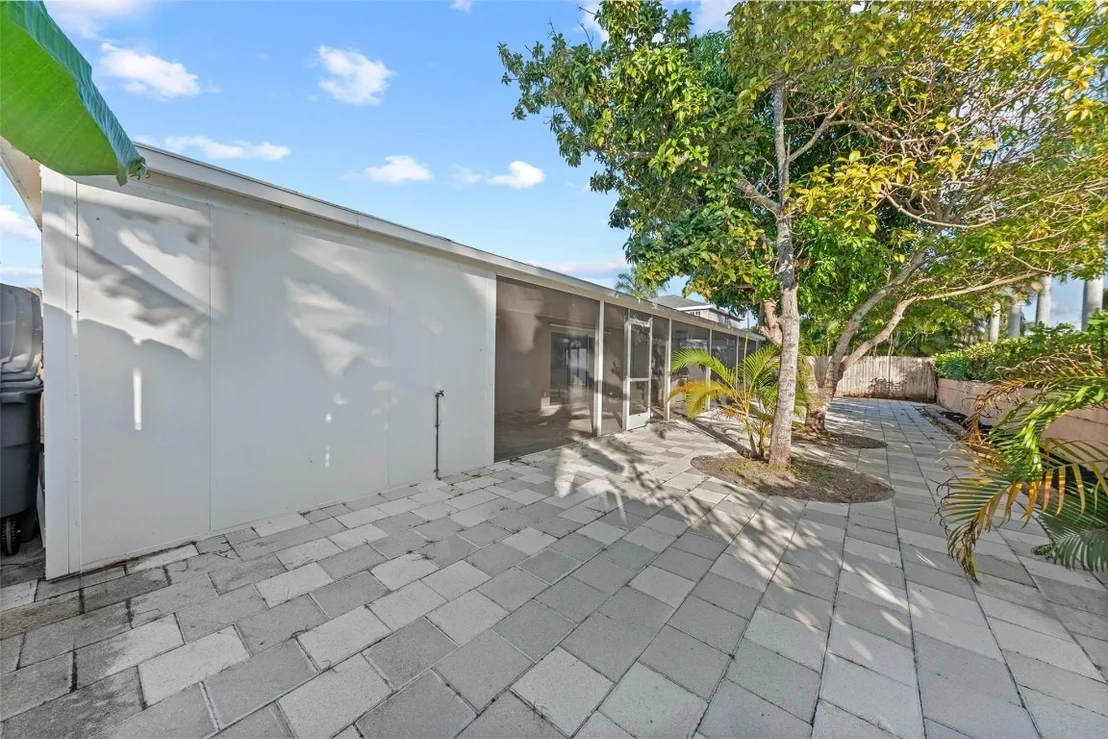 Photo of 9918 Moss Pond Drive