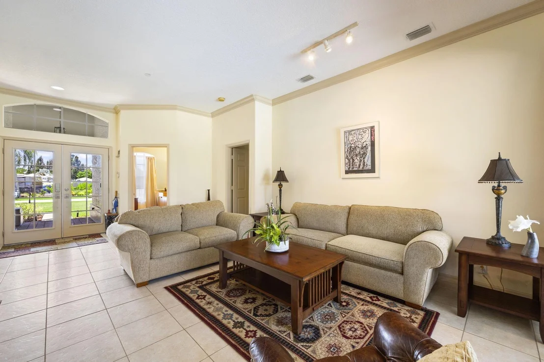 Photo of 469 SE Ashley Oaks Way