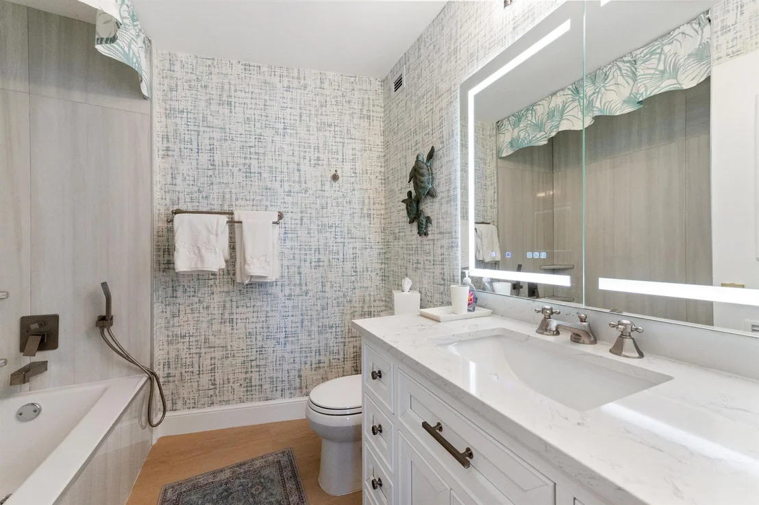 Photo of Unit 321A at 44 Cocoanut Row