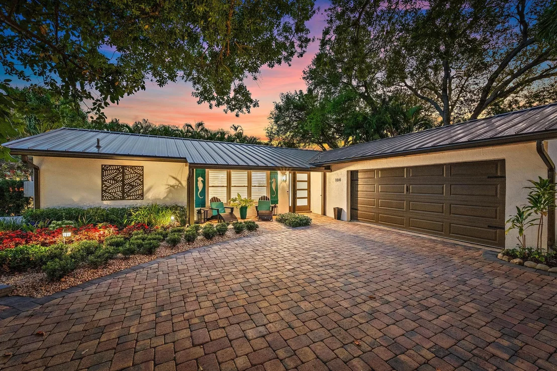 Photo of 104 Elsa Road