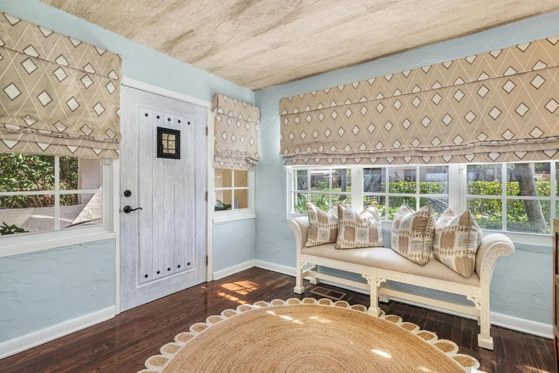 Photo of 3213 Vincent Road