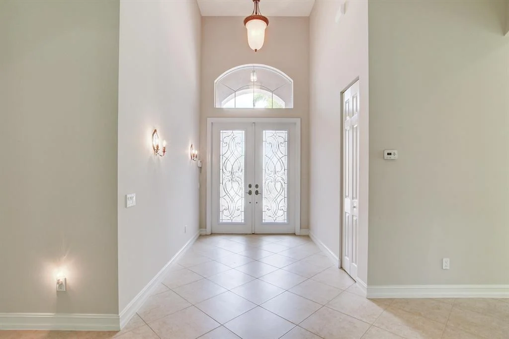 Photo of 9867 Bluefield Drive