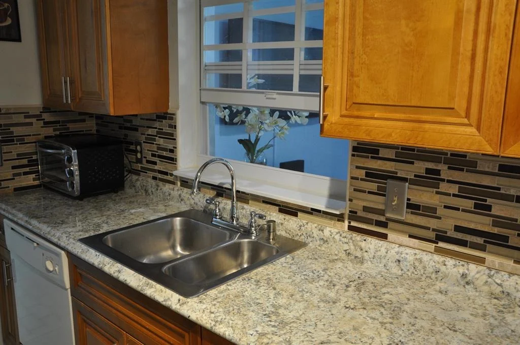 Photo of 551 Teak Drive