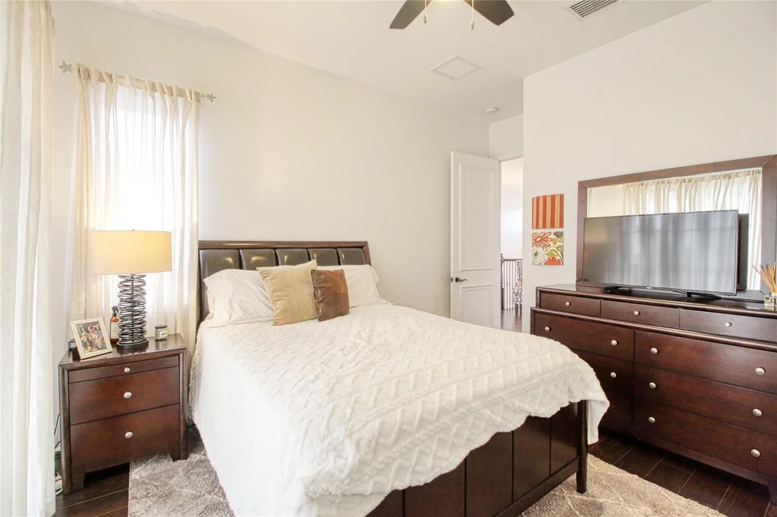 Photo of 9481 Eden Manor