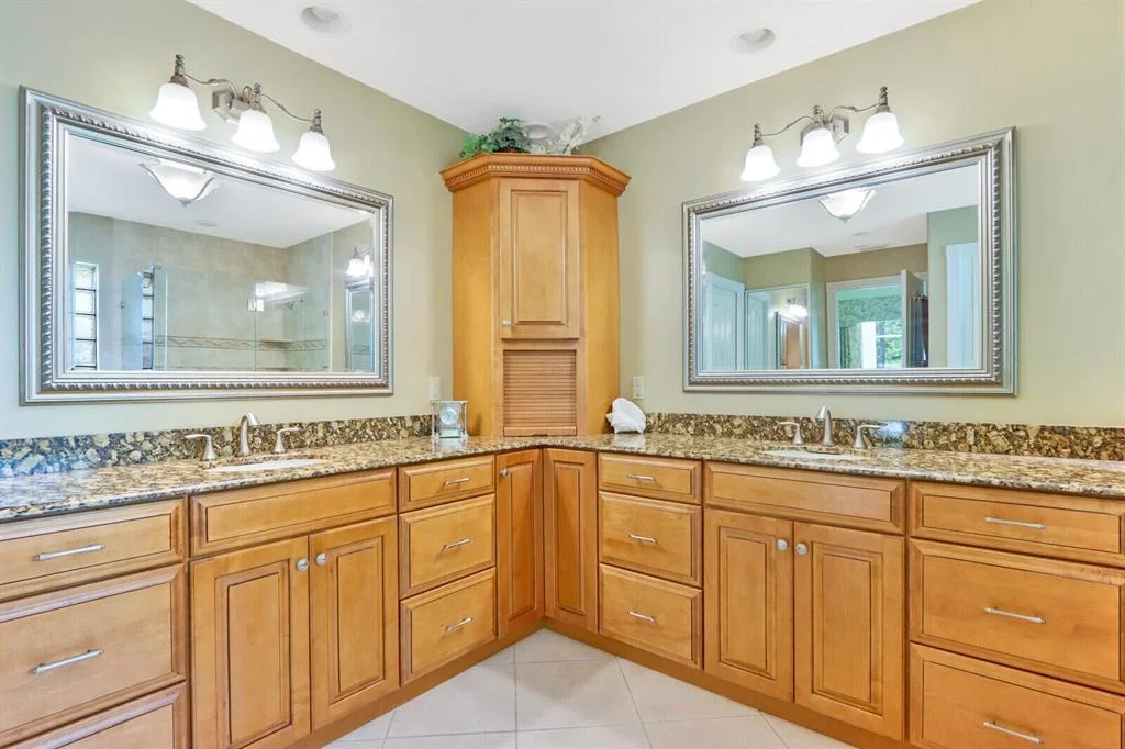 Photo of 18600 Misty Lake Drive