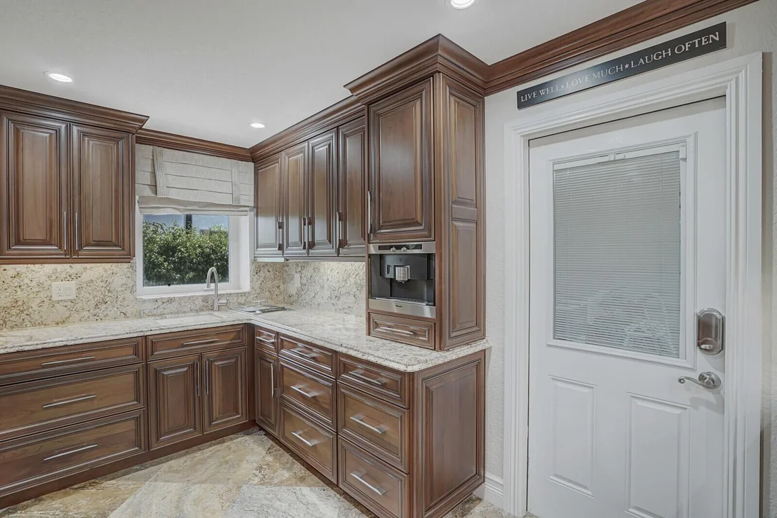 Photo of 10922 Bal Harbor Drive