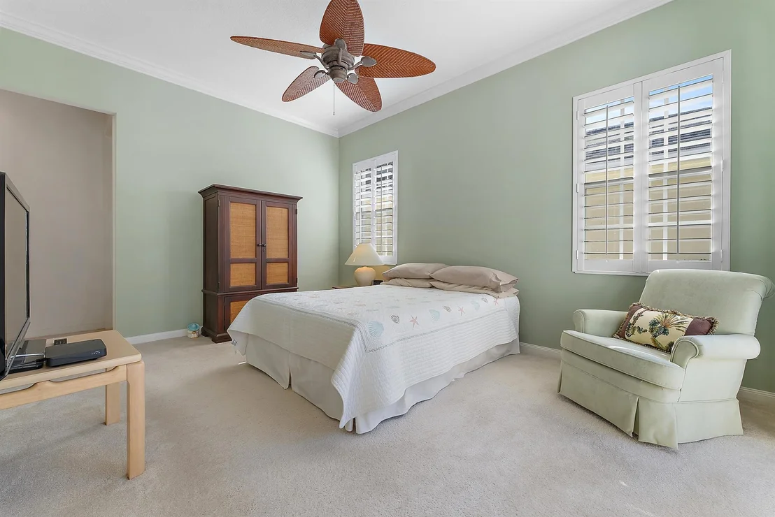 Photo of 213 Barbados Drive