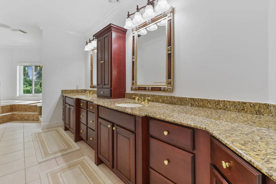 Photo of 2801 Embassy Drive