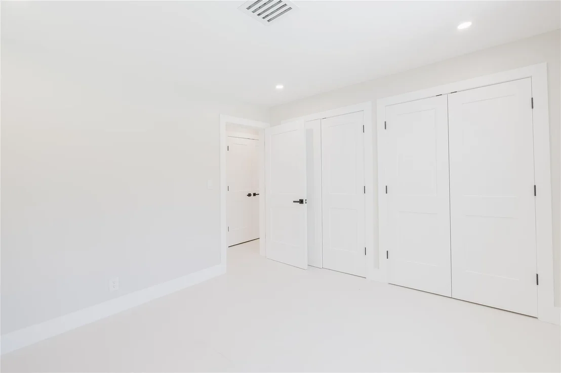 Photo of 4998 NW 3rd Terrace