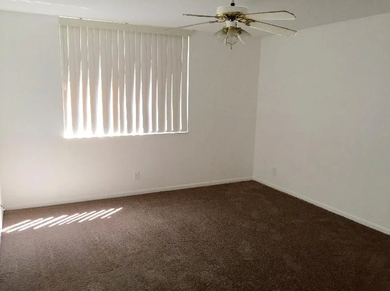 Photo of Unit D at 8152 Thames Boulevard