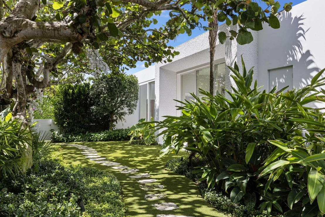 Photo of 200 Tradewind Drive