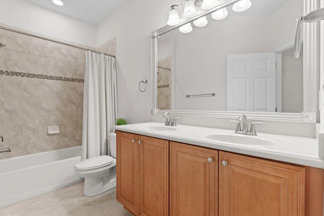 Photo of 10747 Ivanhoe Lane