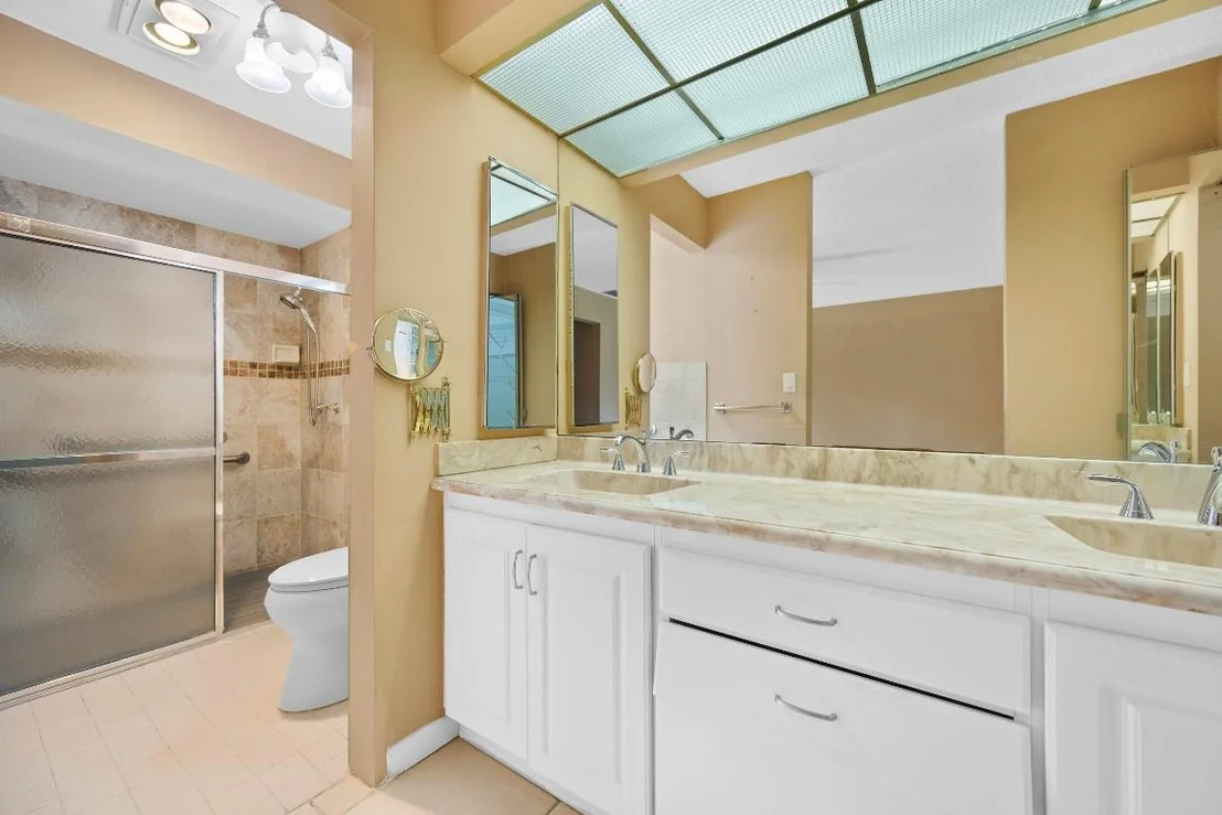 Photo of 7974 Cloverfield Circle