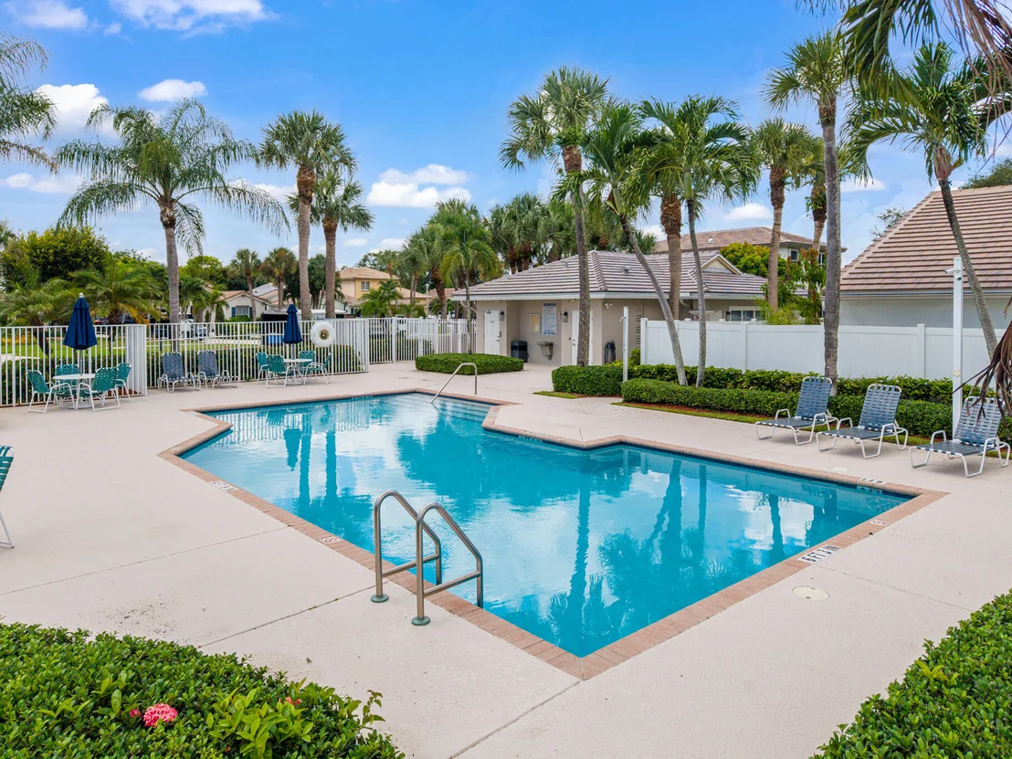 Photo of 7816 MANOR FOREST Lane