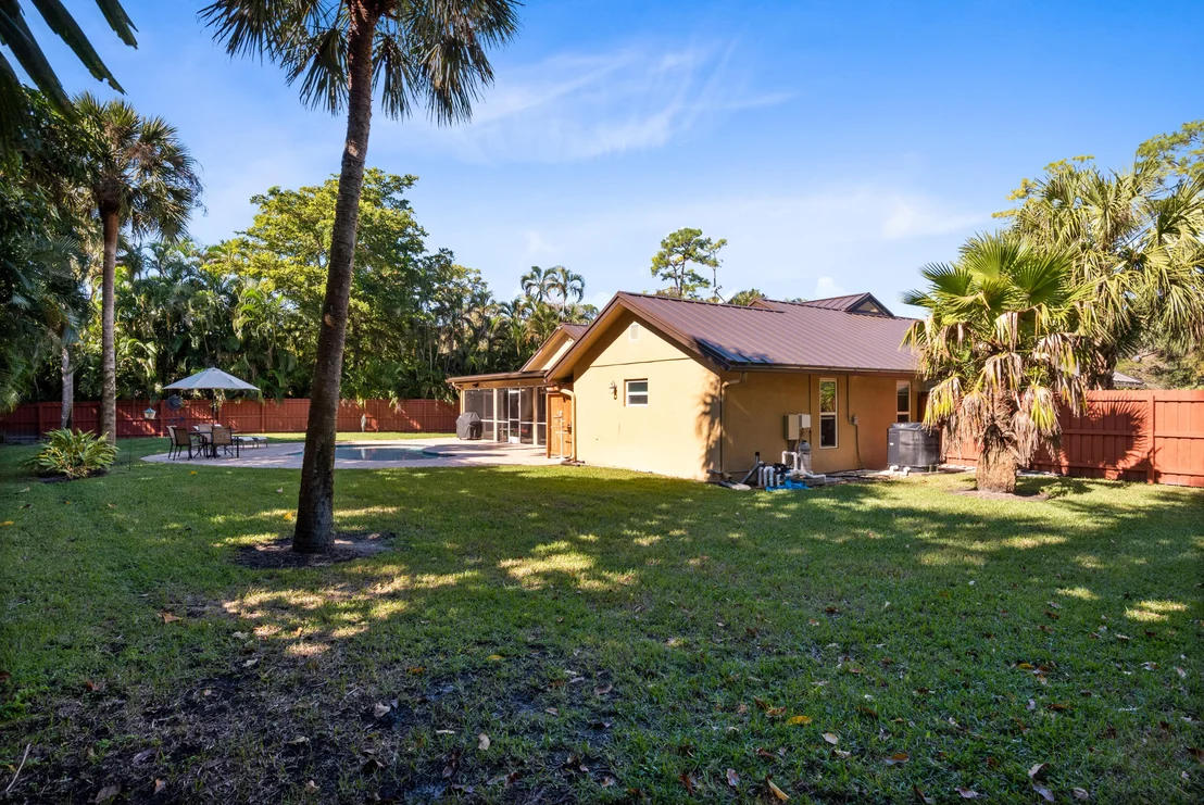 Photo of 12688 Pineacre Lane