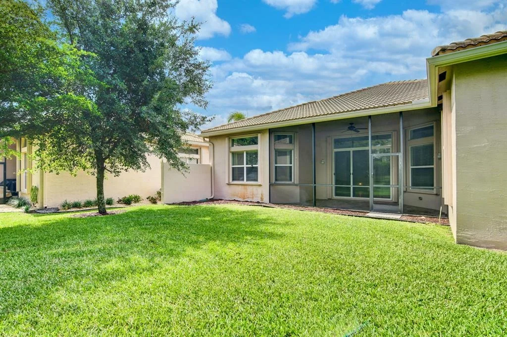 Photo of 9867 Bluefield Drive