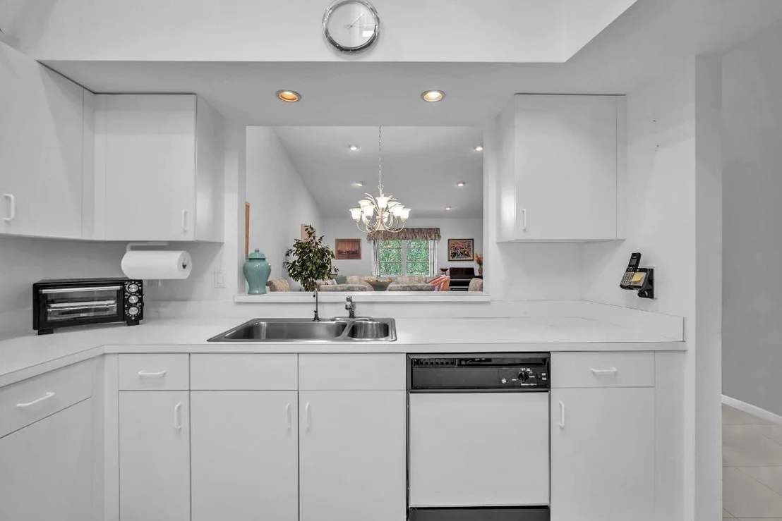 Photo of Unit D at 9976 Seacrest Circle
