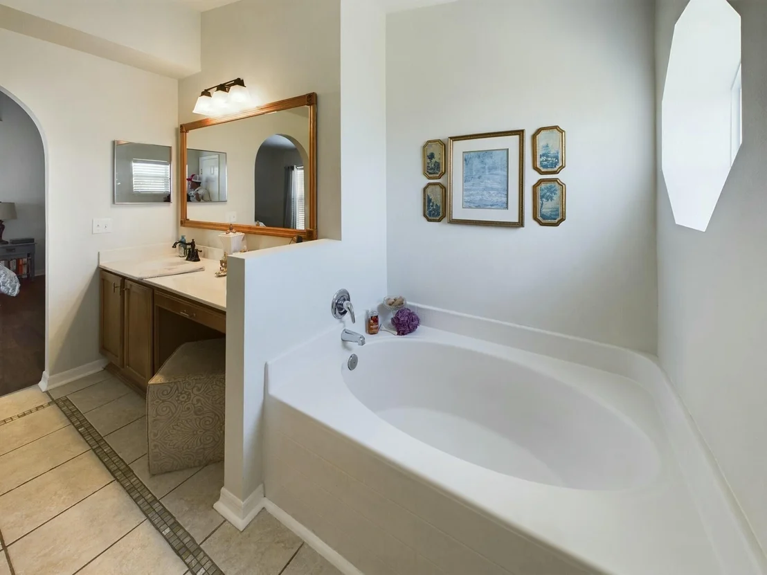 Photo of 467 SE 38th Avenue