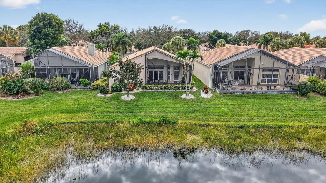 Photo of 7237 Morocca Lake Drive