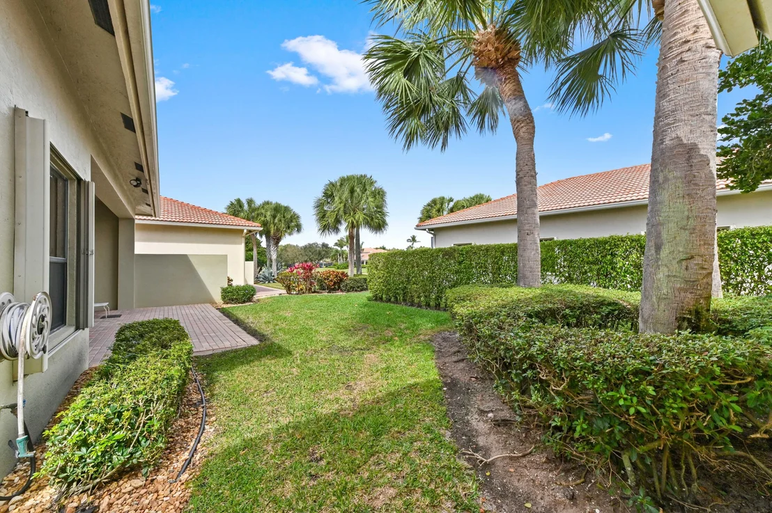 Photo of 6823 Fabiano Circle