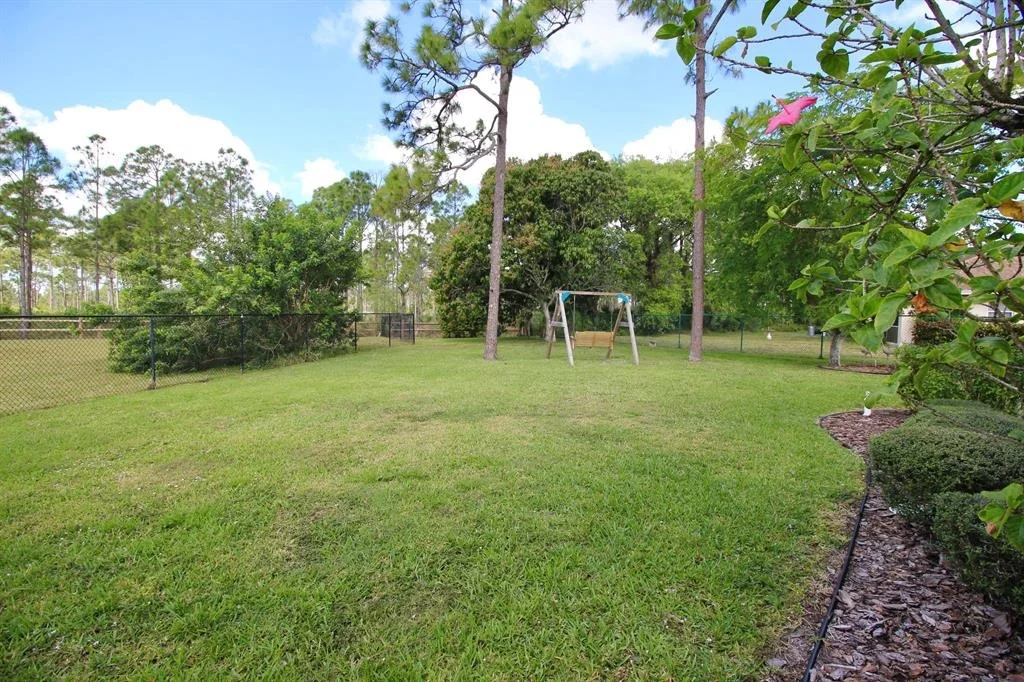 Photo of 114 Laurel Way