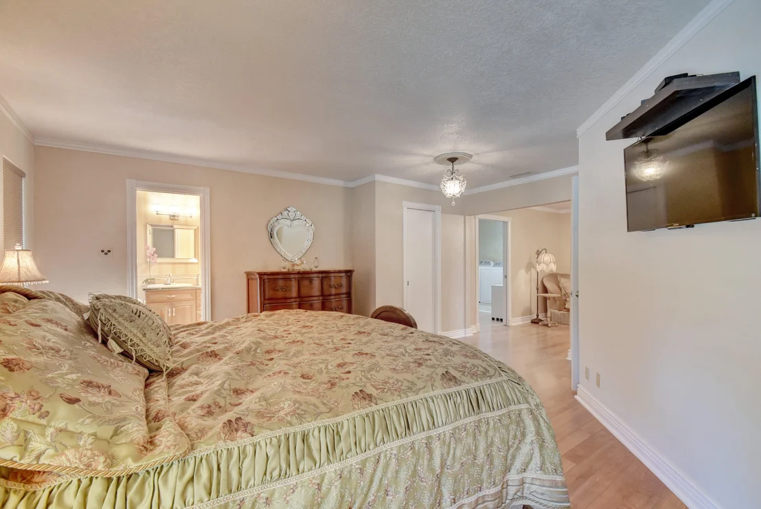 Photo of 9401 Old Pine Road