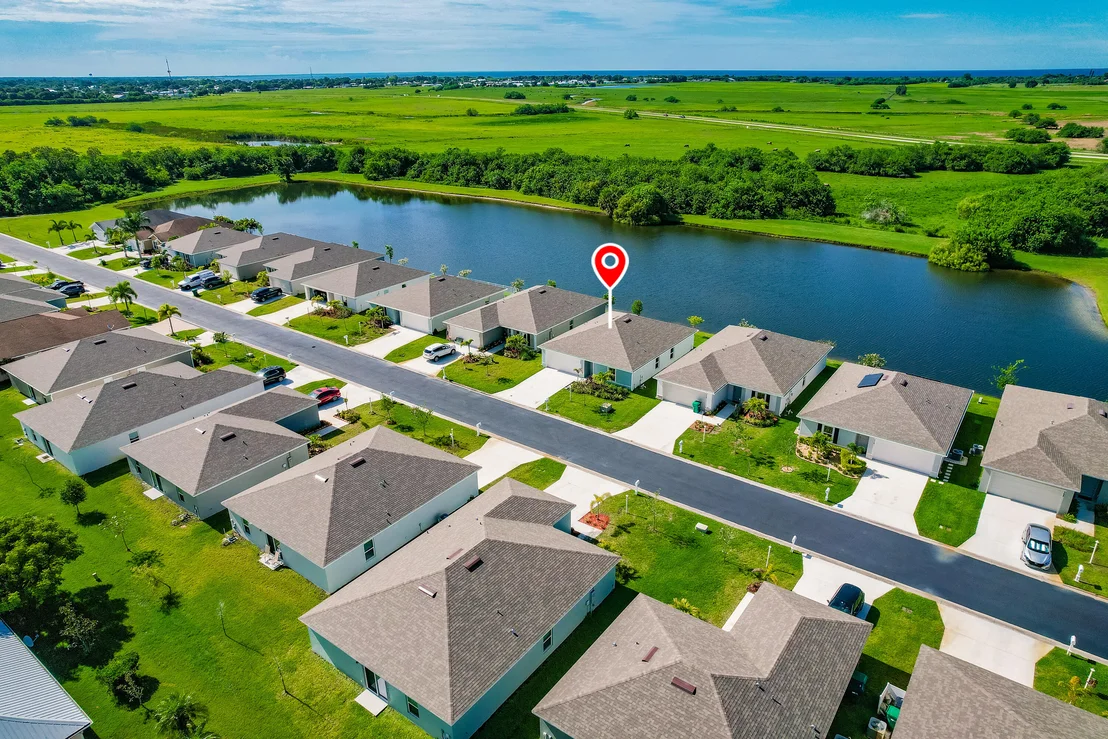 Photo of 744 SE 25th Drive
