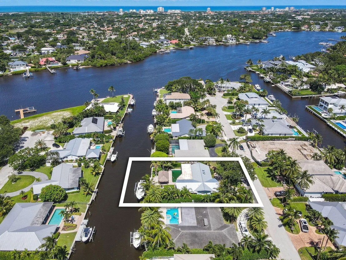Photo of 15 Tradewinds Circle