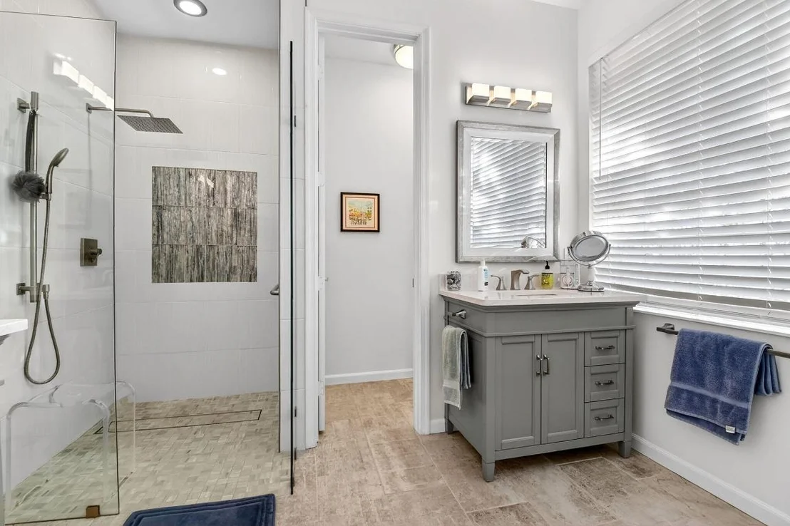 Photo of 8099 Bellafiore Way