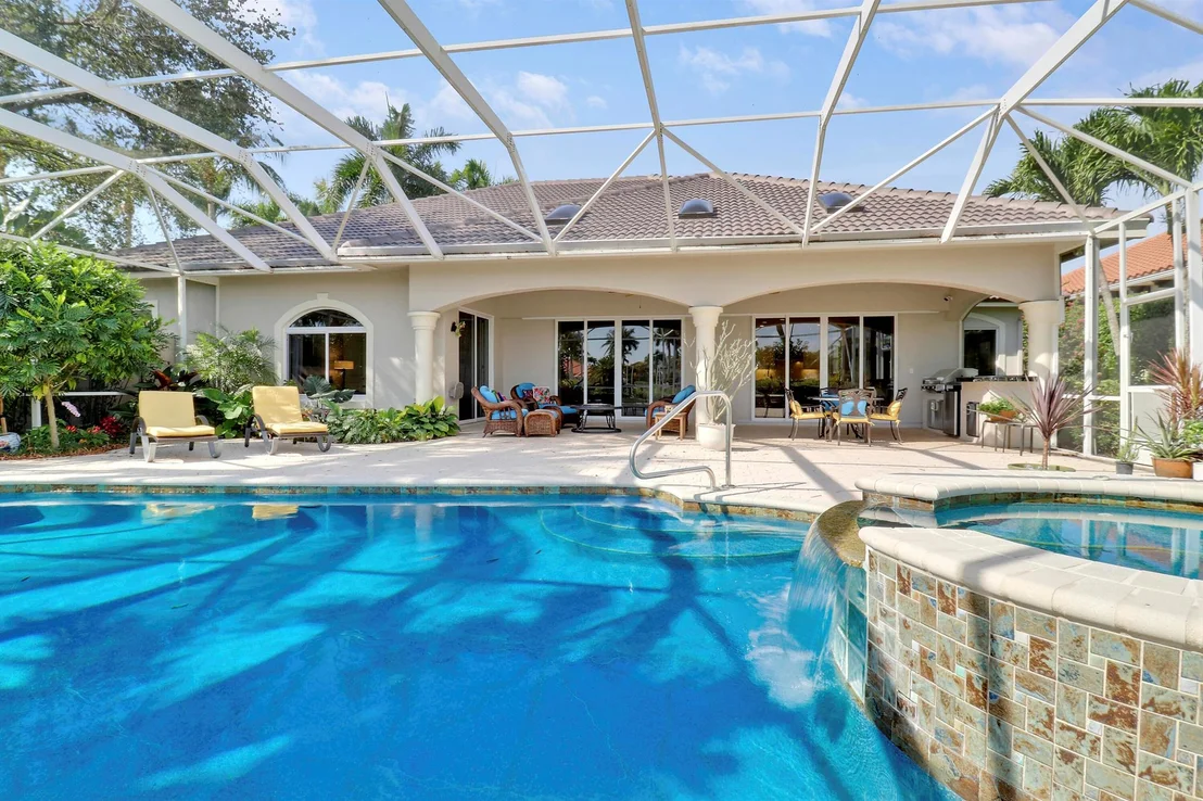 Photo of 8733 SE Compass Island Way