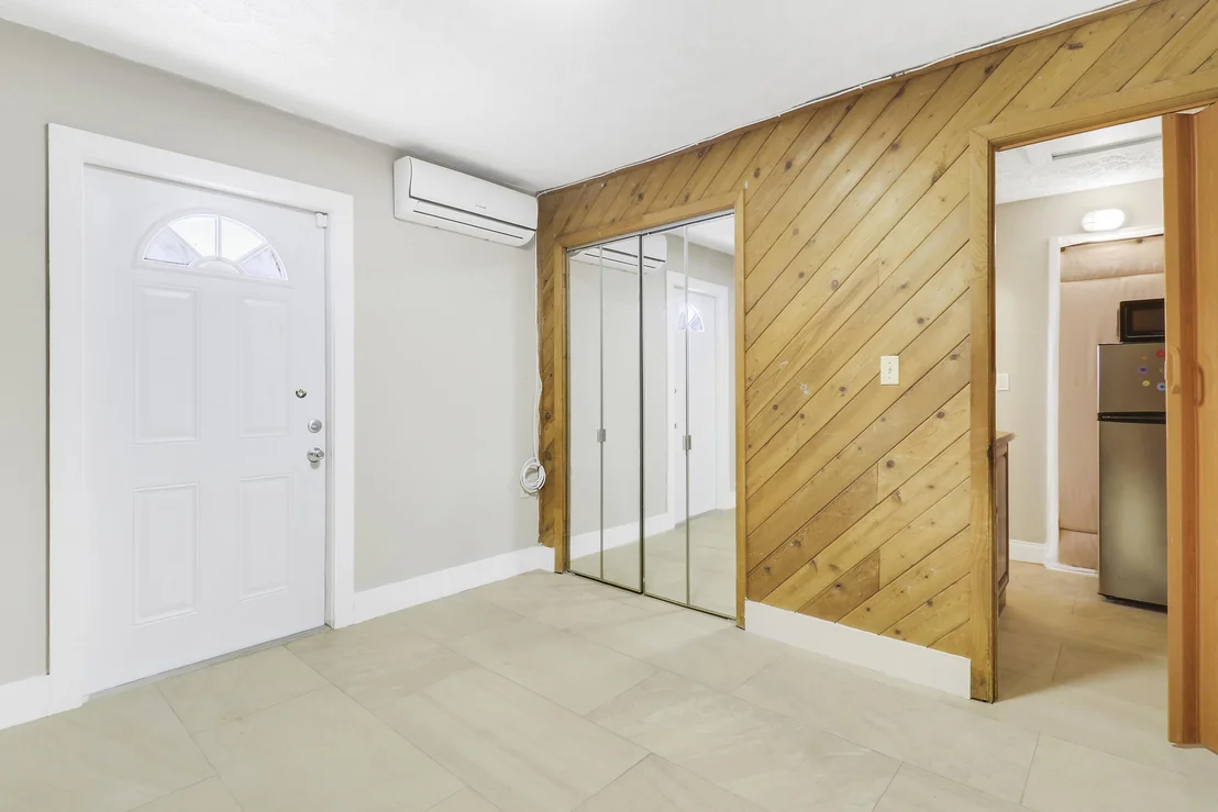 Photo of 2488 Pineway Drive
