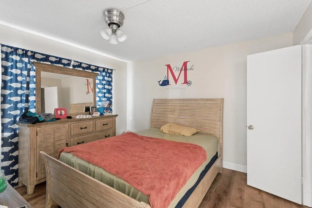 Photo of Unit 404 at 8030 Hampton Boulevard