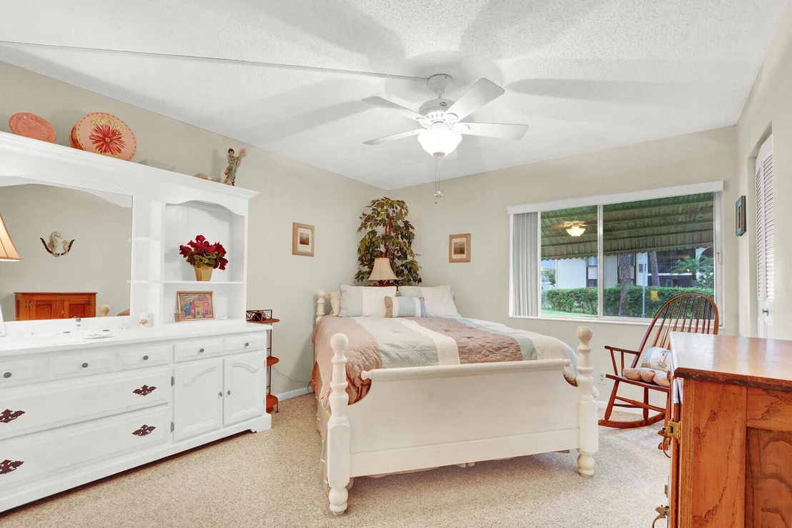 Photo of Unit D1 at 338 Knotty Pine Circle